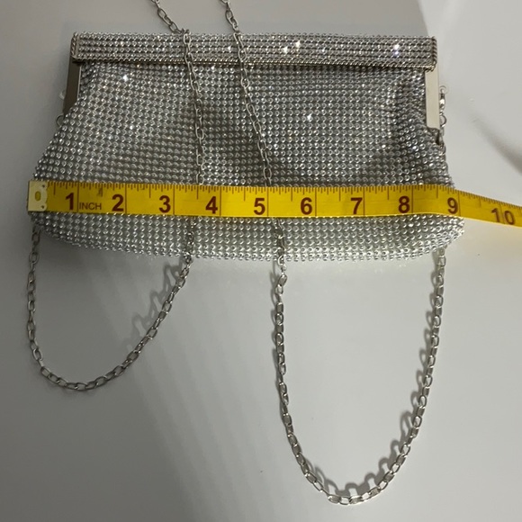 Natasha Shoulder Silver Sparkly Gem Clutch Special Occasion Evening Bag Chain - Picture 13 of 14